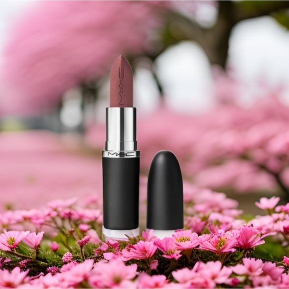 New "Mehr" MACximal silky matte lipstick - Picture 2 of 9